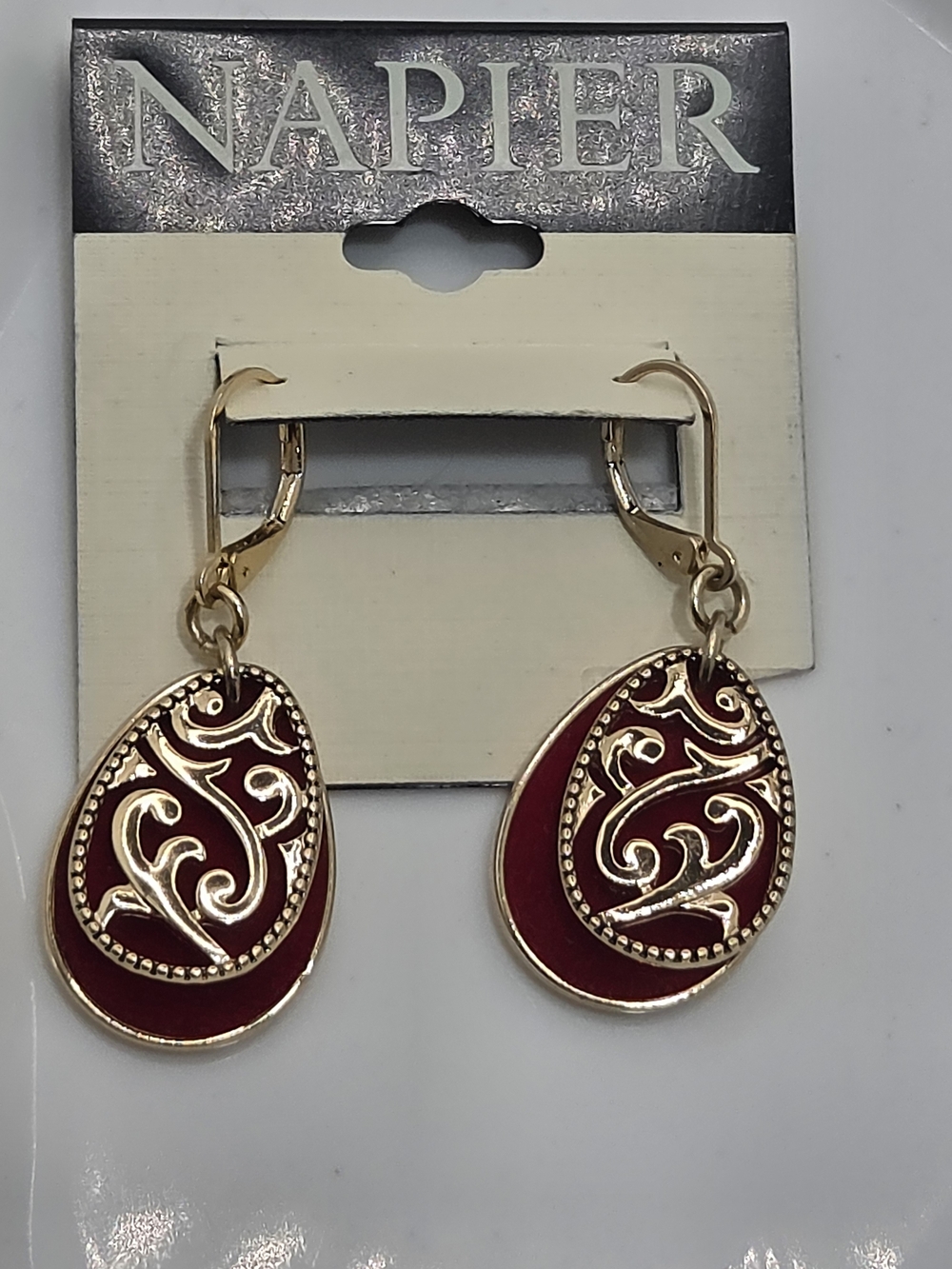 NWT Napier Red Velvet Gold Filigree Teardrop Leverback Earrings Vintage Vibe ❤️✨